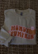 Load image into Gallery viewer, Howdy Pumpkin Graphic Crewneck
