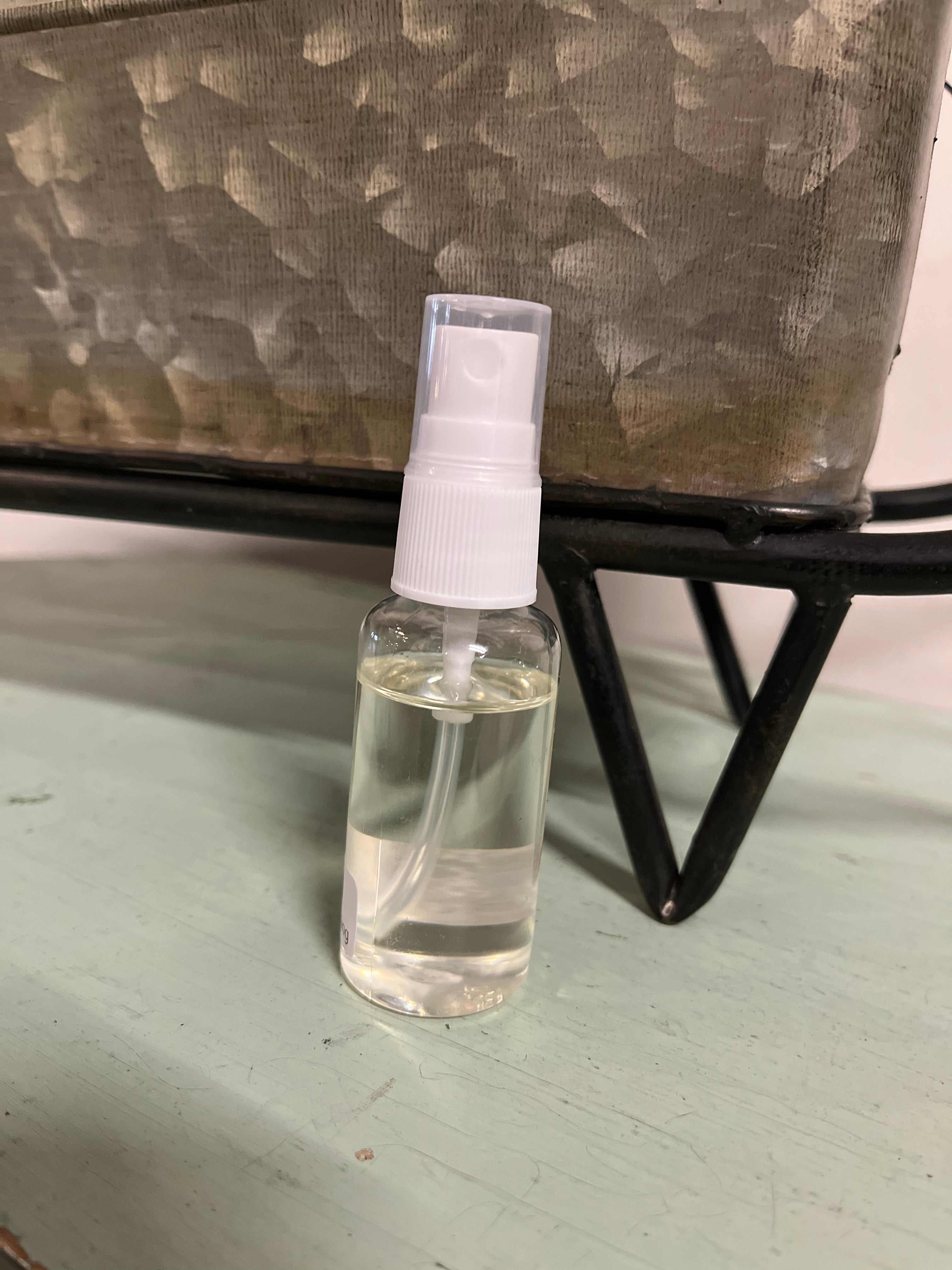 Dolly Scented Oil Spray